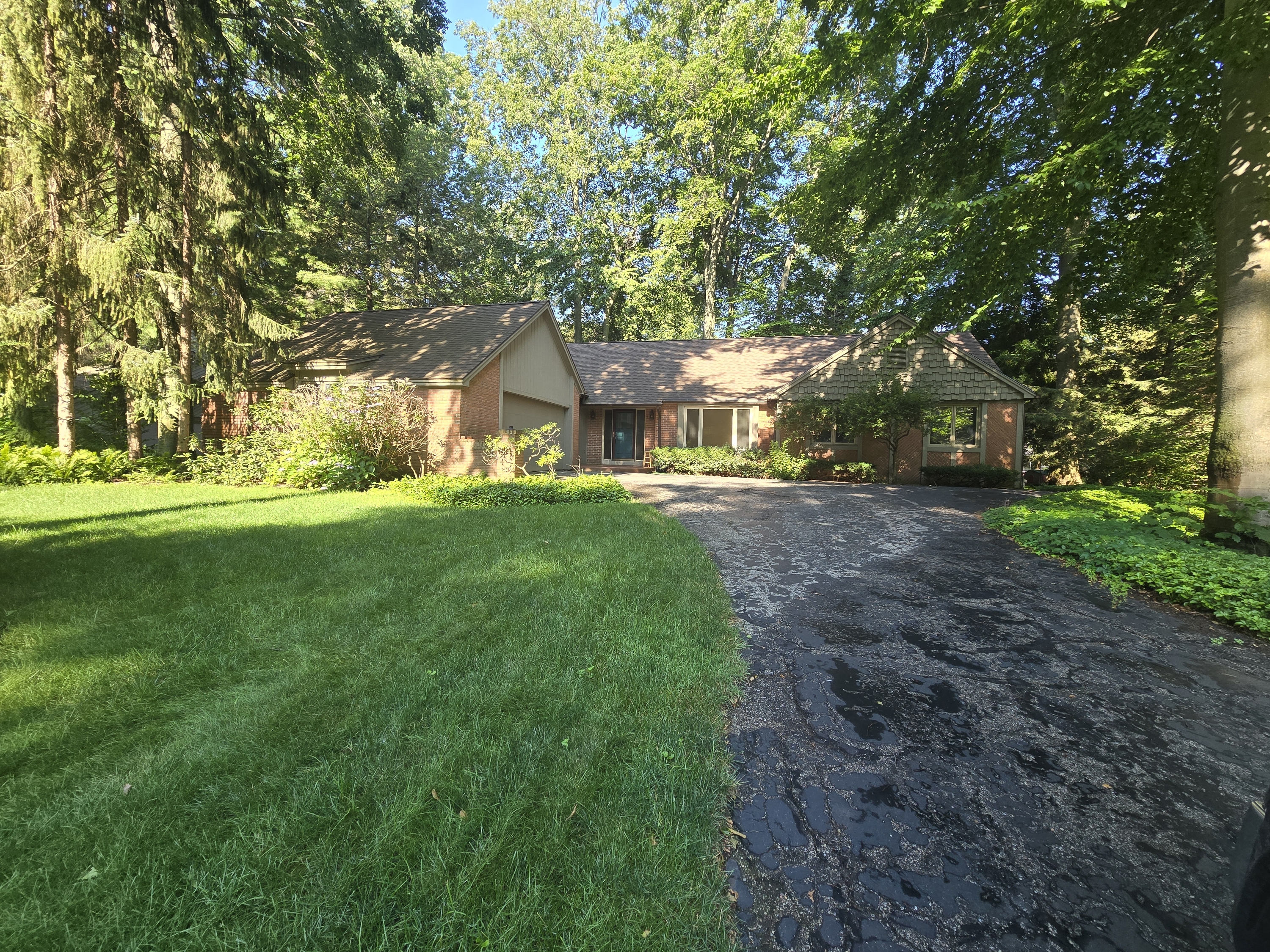 1268 Oakhampton Road